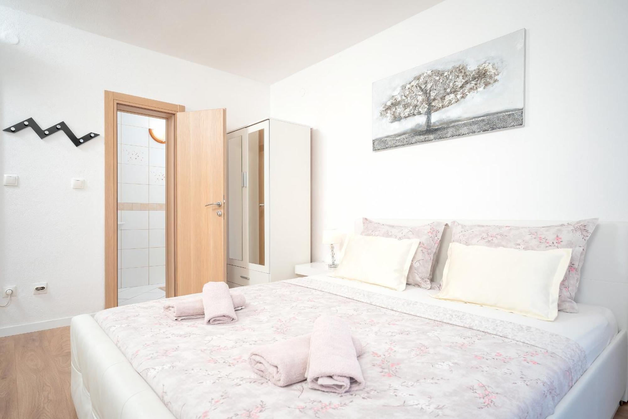 Apartments Edi - Zf Hvar Hvar Town Kültér fotó
