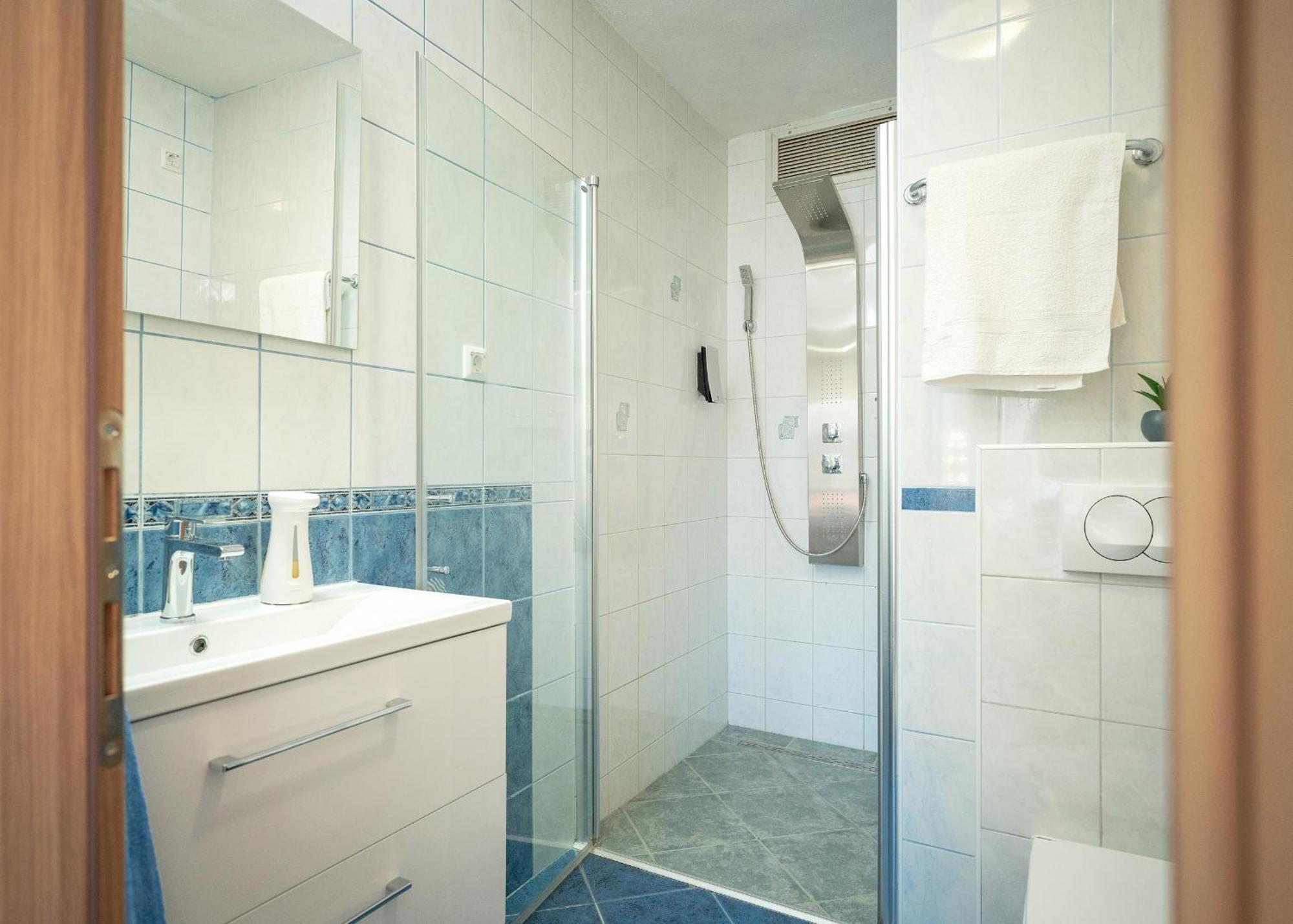 Apartments Edi - Zf Hvar Hvar Town Kültér fotó